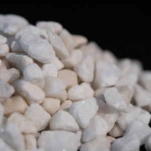 White gravel substrate for ant habitats